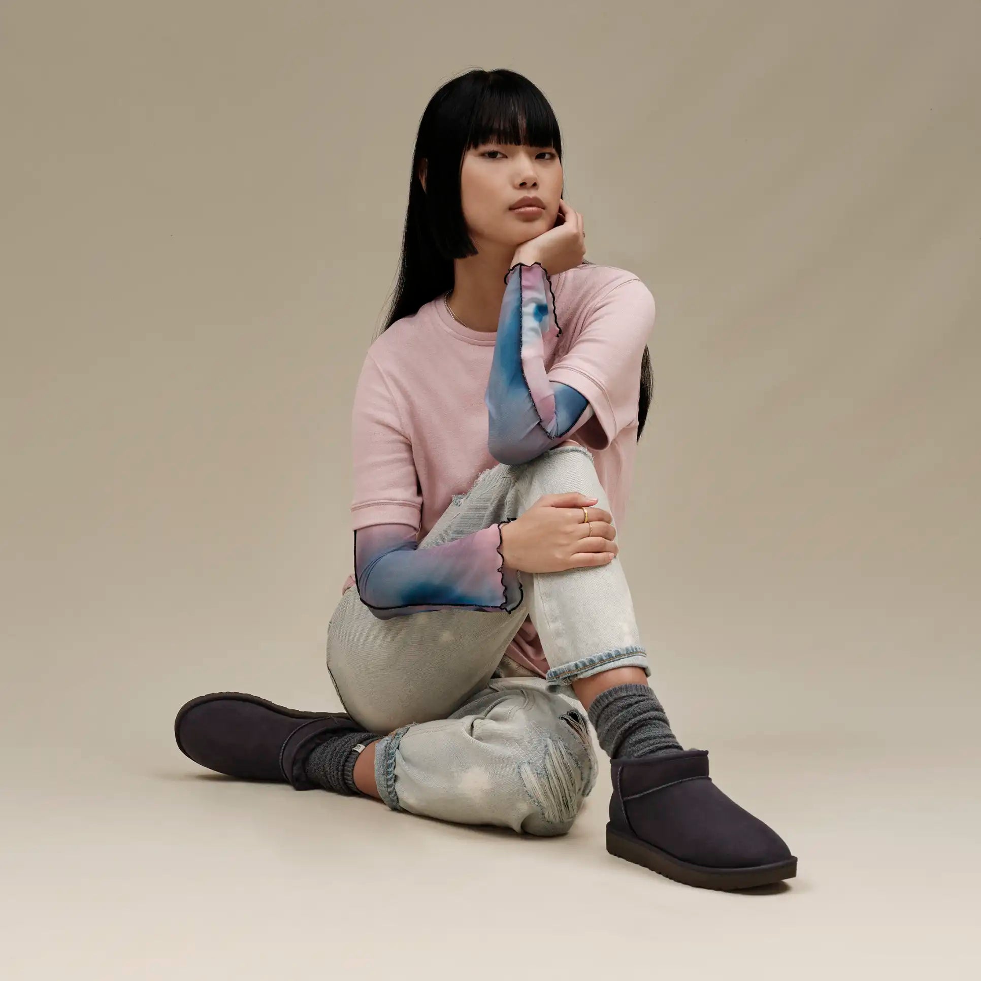 UGG - Classic Ultra Mini Boots Black