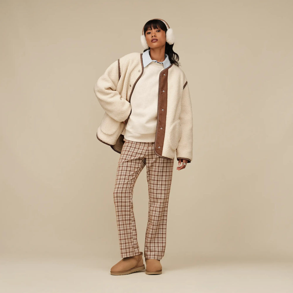 UGG Classic Ultra Mini Boot Damen Chestnut Outfit