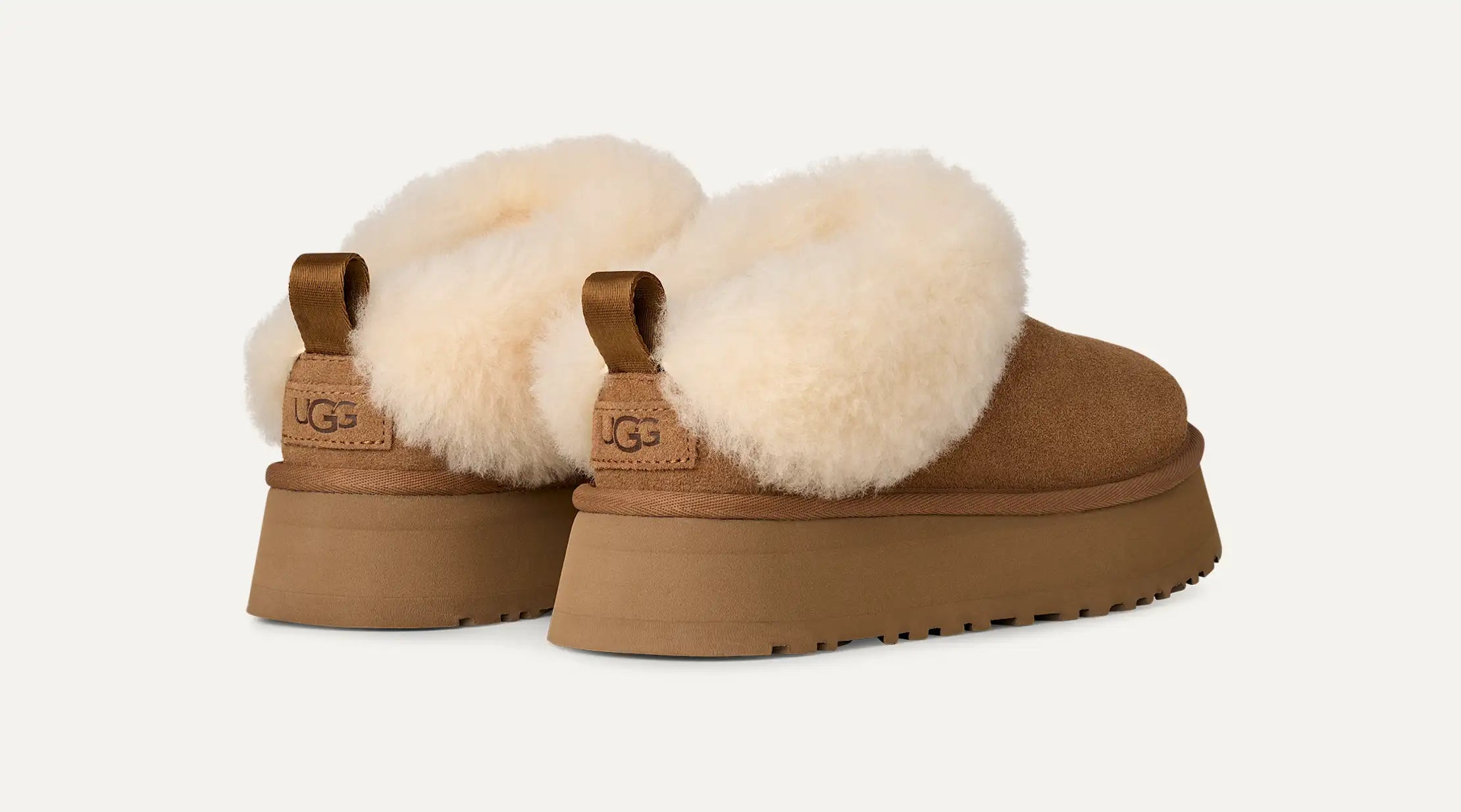 UGG® Tazzelle – Seitliche Ansicht mit UGGbraid™-Detail