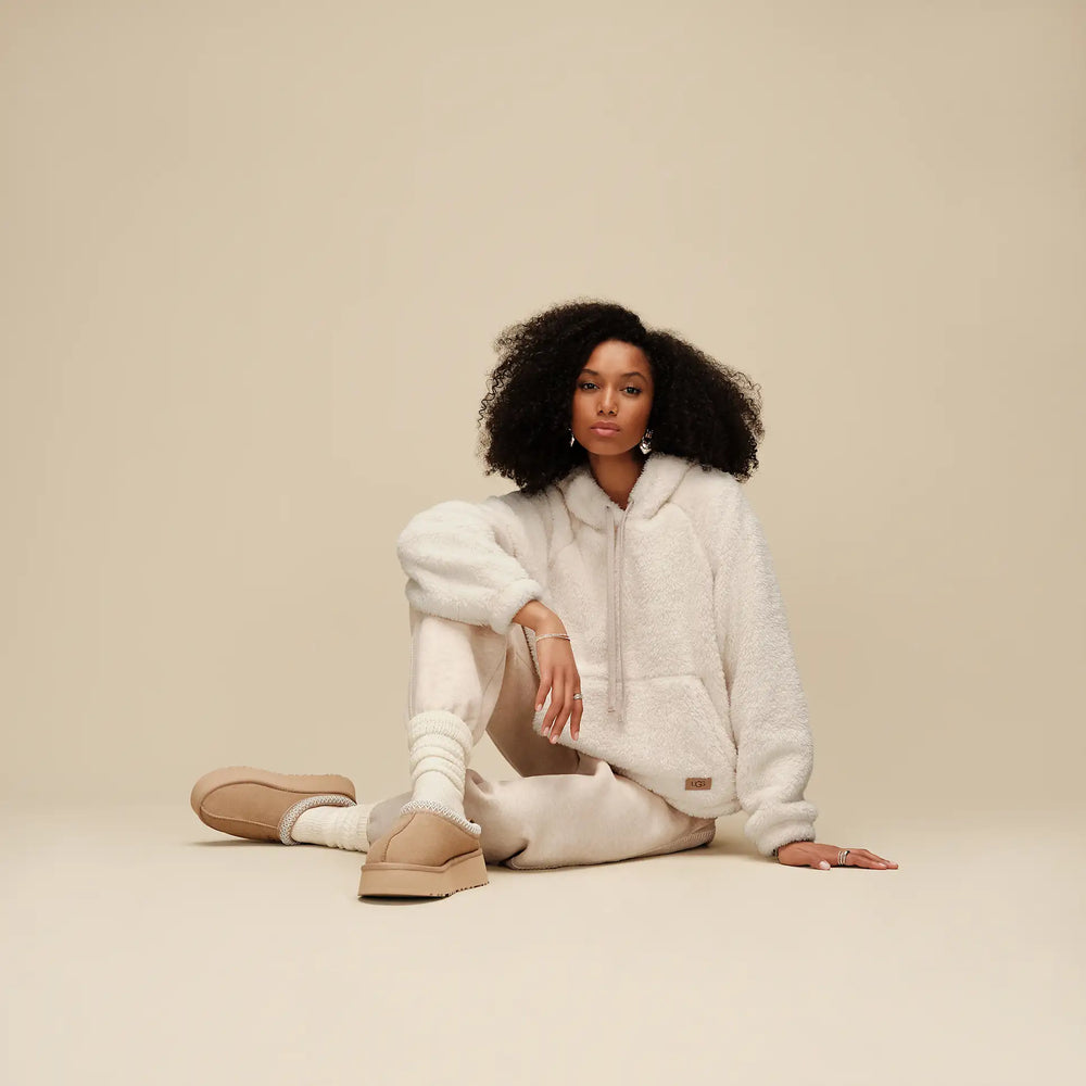 UGG Tazz II Hausschuh Damen – Lammfell Slipper