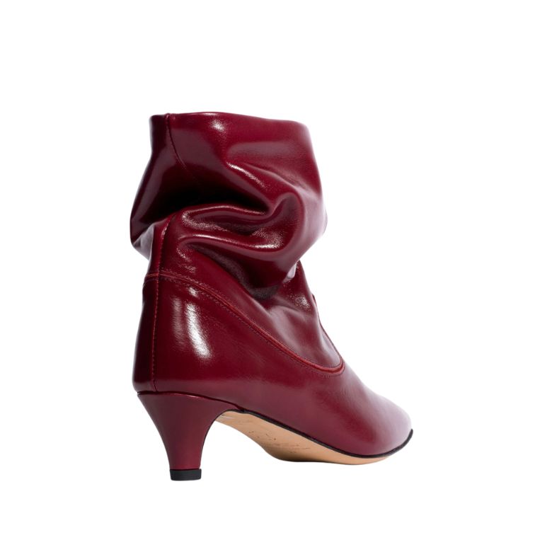 Anonymous Copenhagen- Hicha 40 Stiletto Crinkled Pomegranate