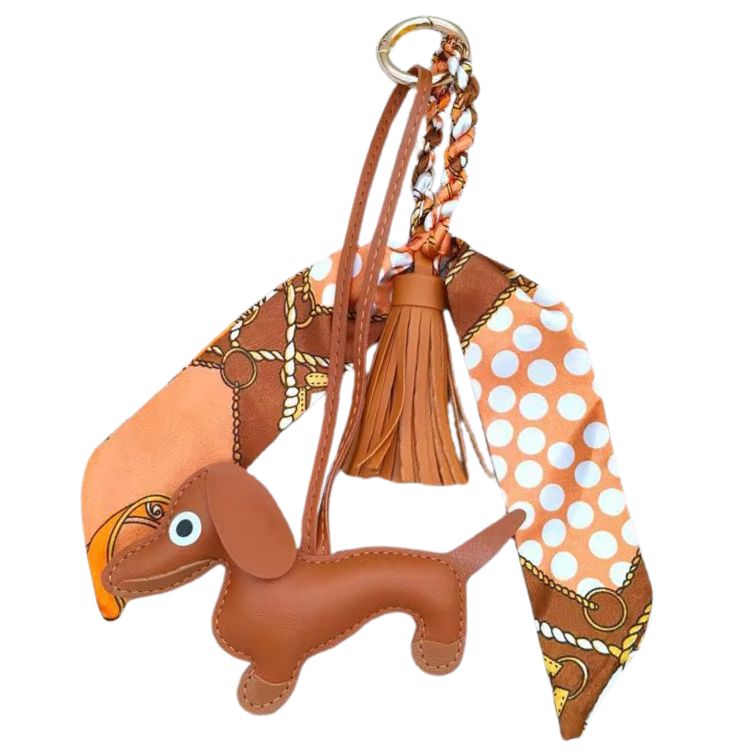 Bag Charm Hund Camel
