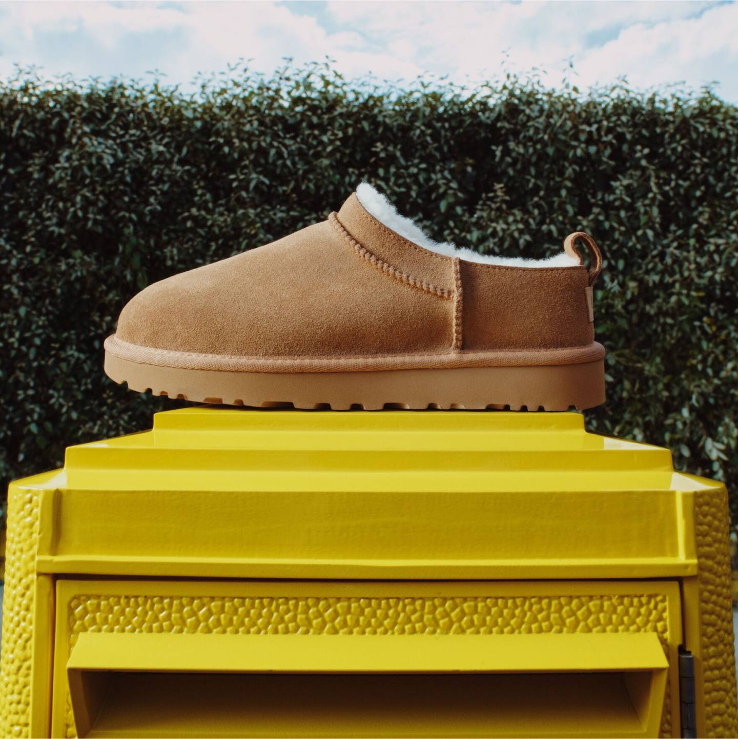 Neuer Ugg Micro Boot in Chestnut– Niedrig geschnittener Winterboot in Chestnut mit Lammfellfutter