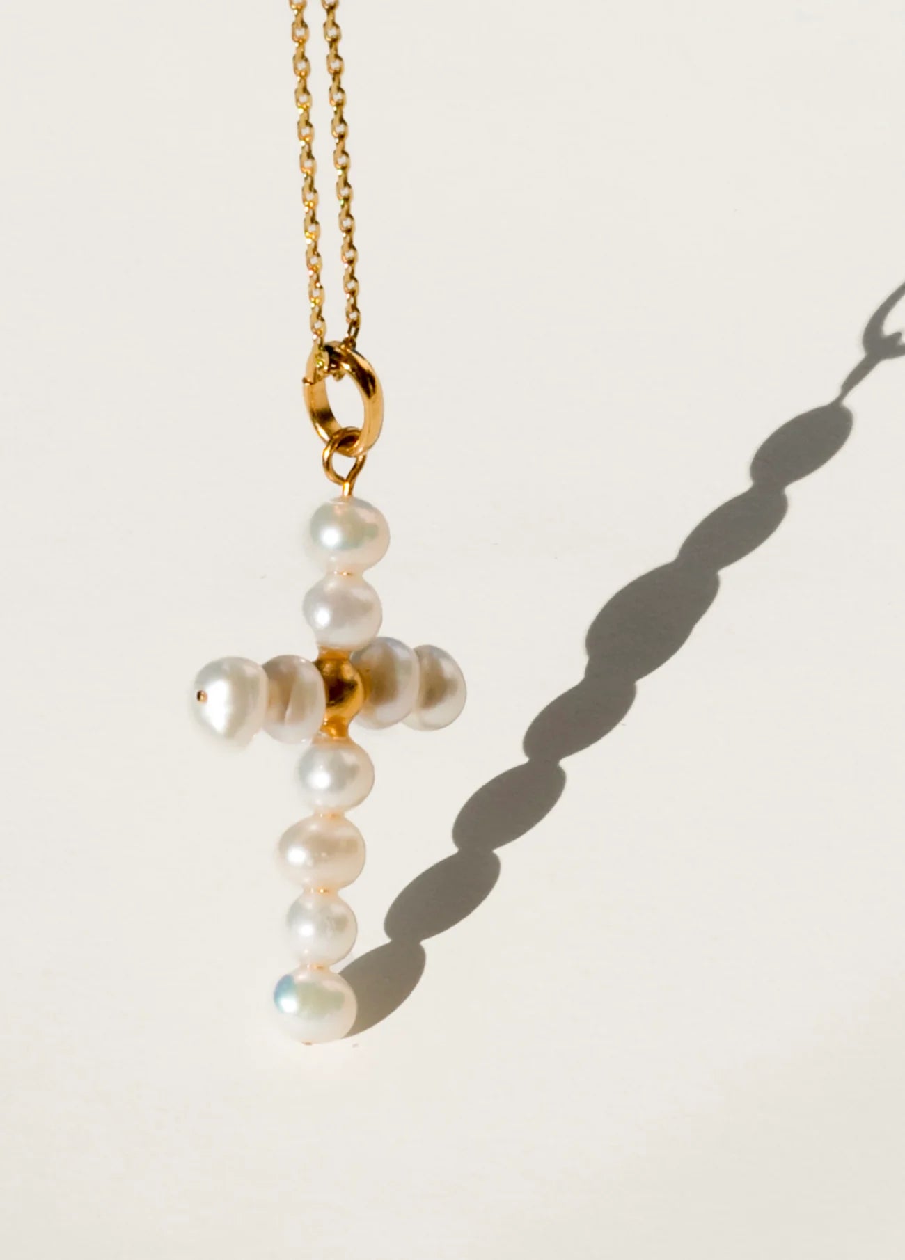 Alhaja Schmuck Kette Kreuz Perlen vergoldet 4