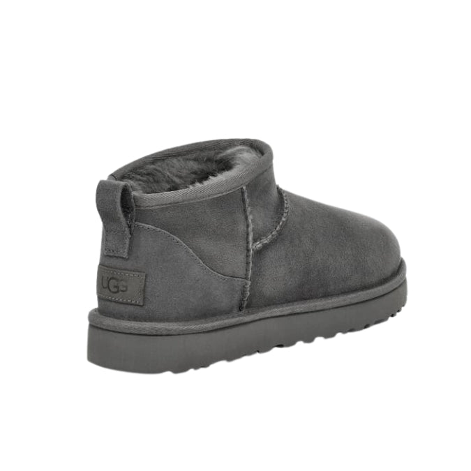 UGG Classic Ultra Mini Boot Damen Grau – warme Lammfell-Boot zum Hineinschlüpfen