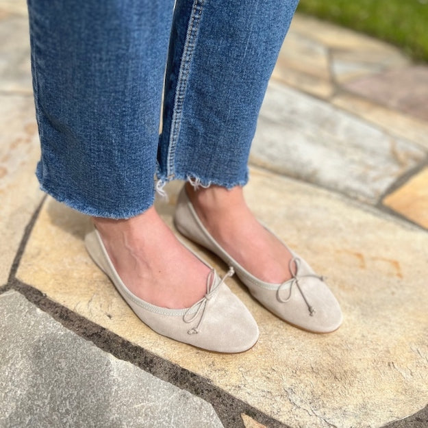 Elegante Wildleder Ballerina Beige