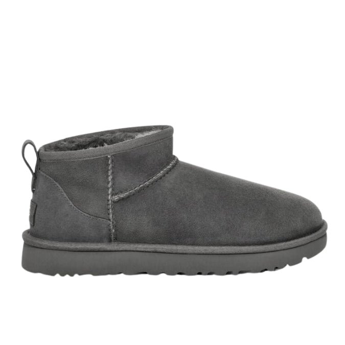 UGG Classic Ultra Mini Boot Damen Grau – kurzer Lammfell-Boot