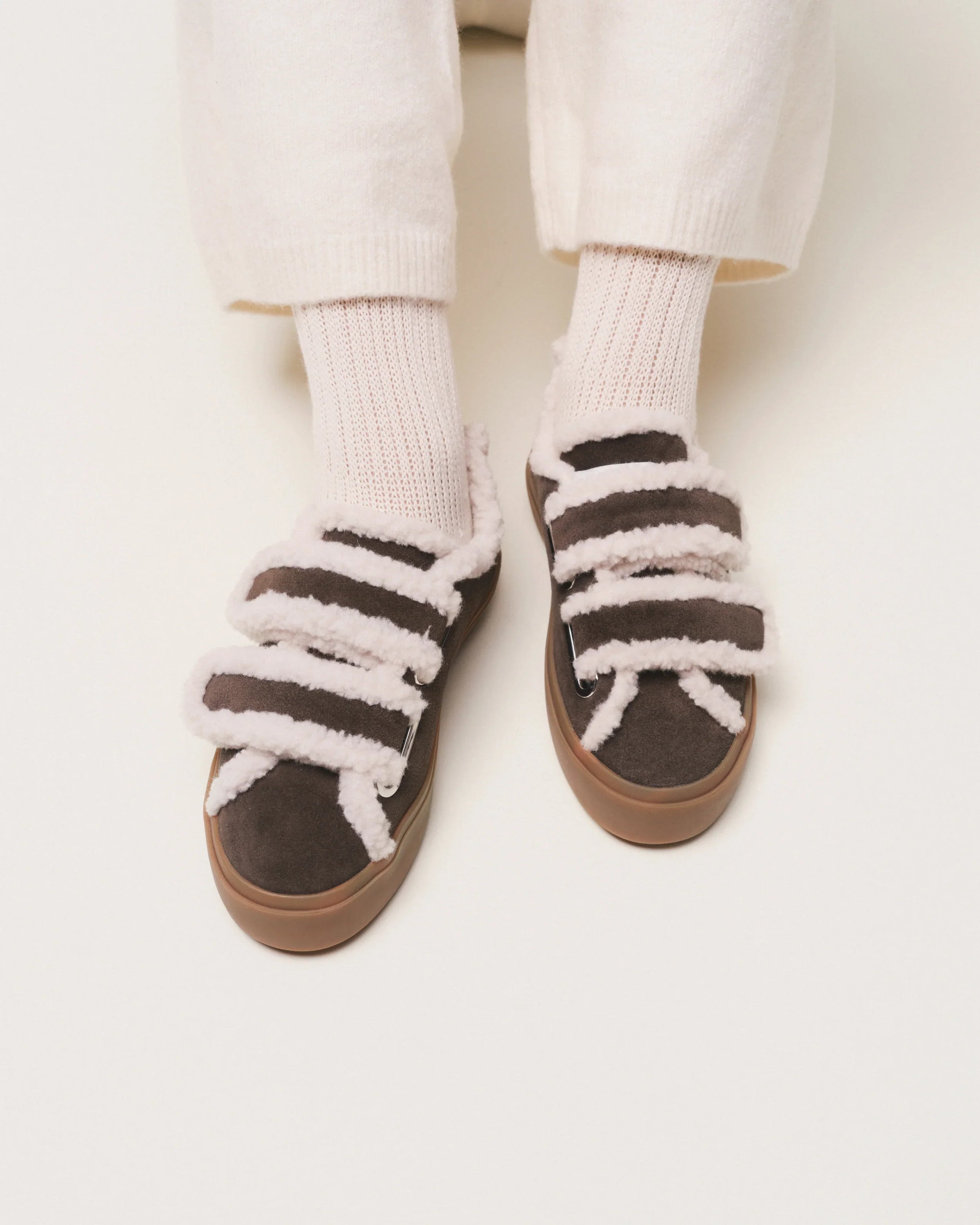 Inuiiki Sneakers Klettverschluss Low Velcro 