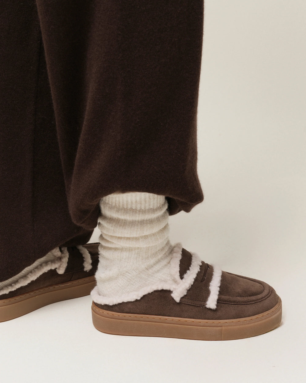 INUIKII - Mule Wool Dark Brown