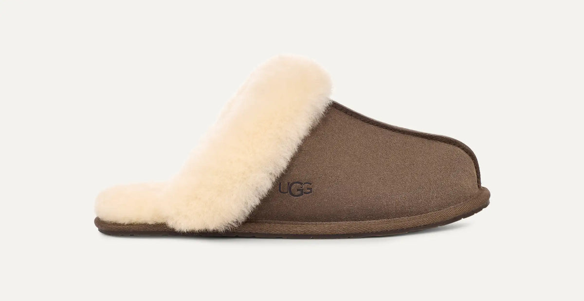 UGG - Scuffette II Hausschuh Espresso