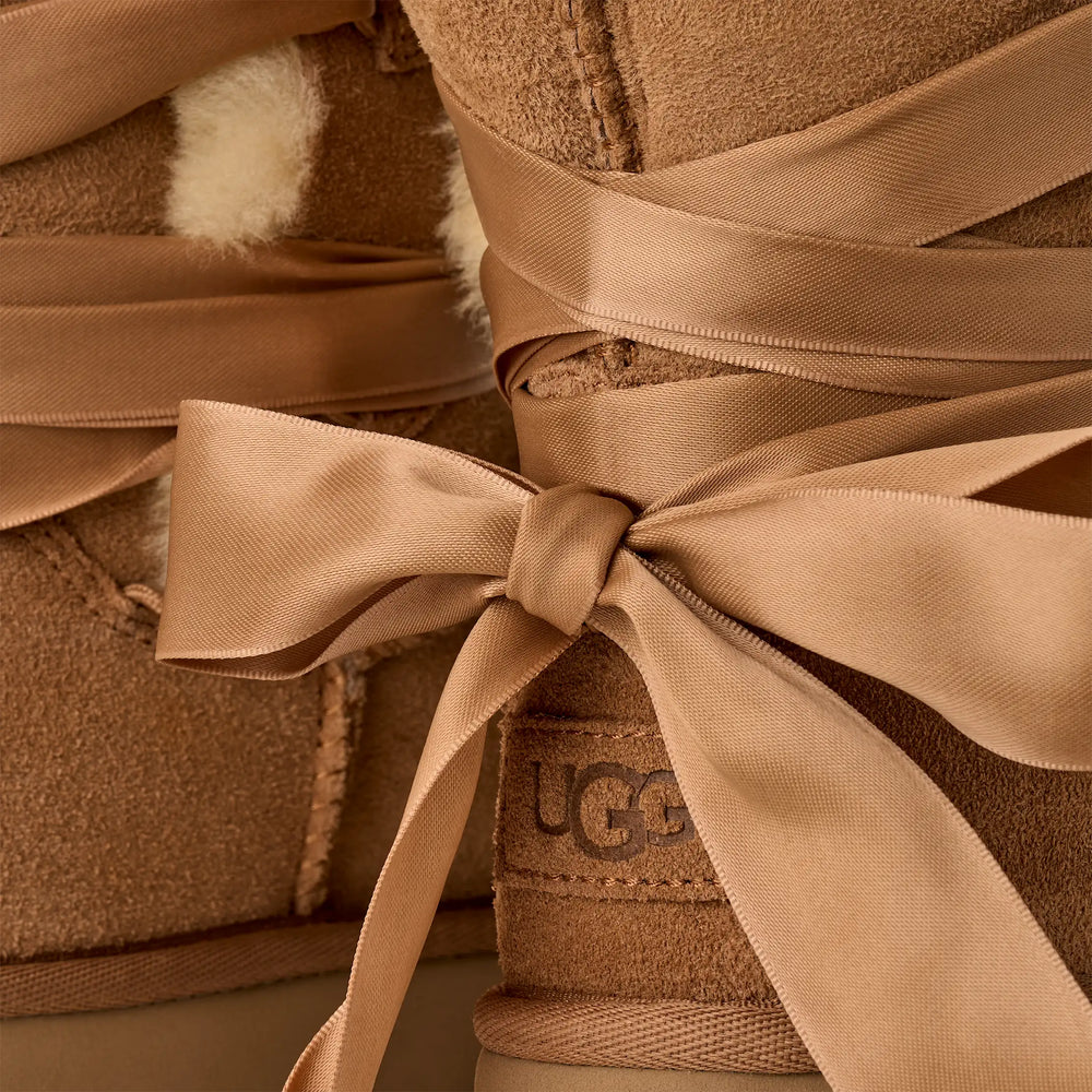 UGG Stiefel Damen – Detail Satinbänder