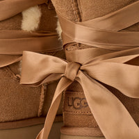 UGG Stiefel Damen – Detail Satinbänder