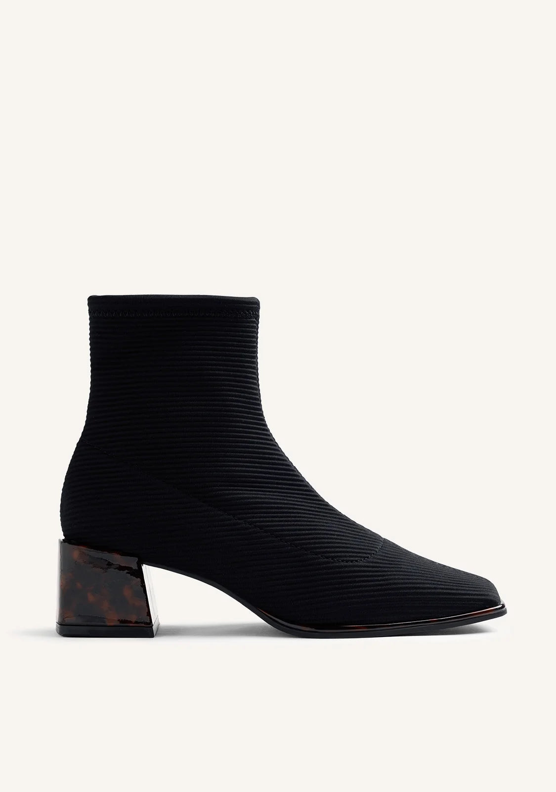 Gioseppo Elastische Stiefeletten mit Tortoise Absatz –Schwarz