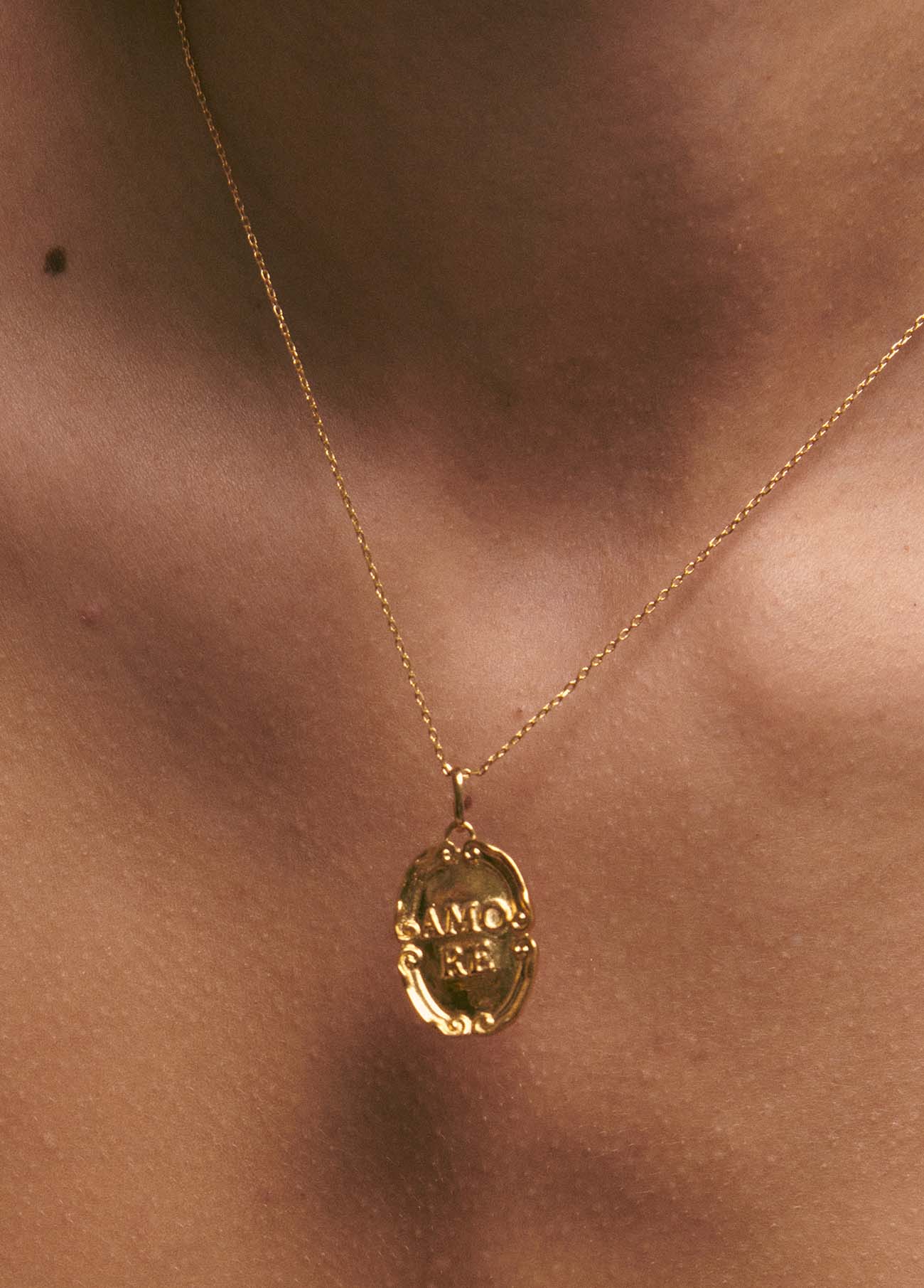 Halskette "Amore" Gold