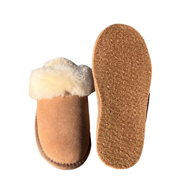 Warme Lammfell Hausschuhe mit rutsch-sicherer Gummi Sohle