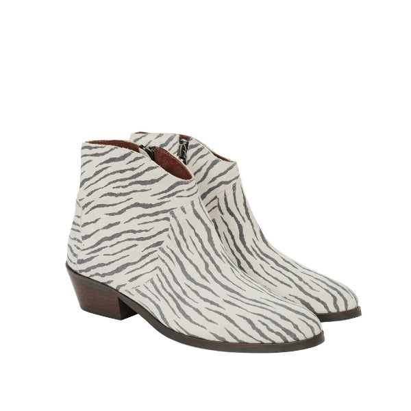 Anonymous Copenhagen- Fiona Suede Print Zebra