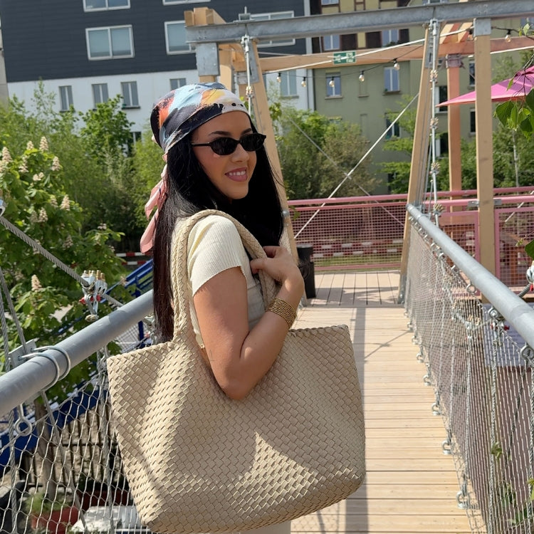 Twist Neoprene Bag Large White