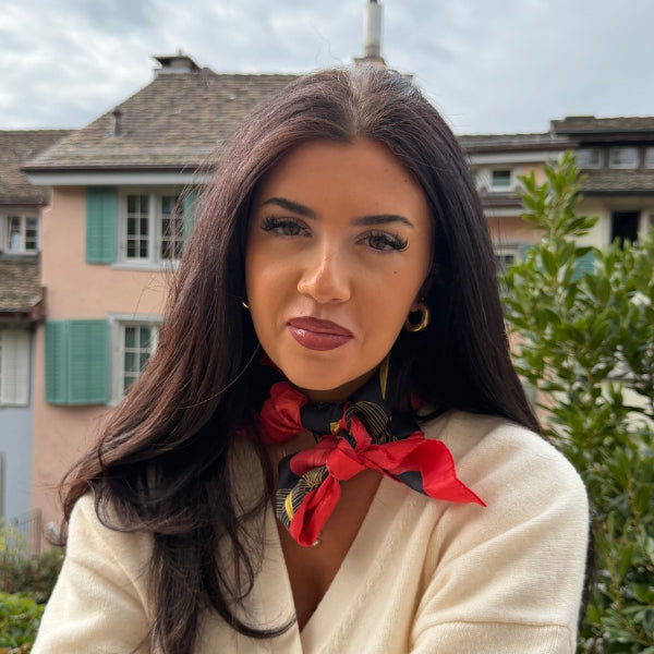 Edles Seidentuch Blumen Rot