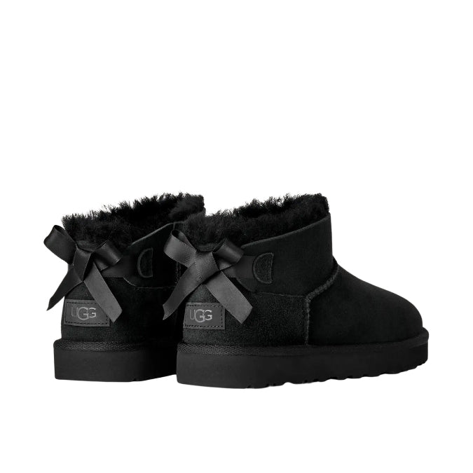 UGG Ultra Mini Bailey Bow Damen mit Schleife - Farbe Schwarz