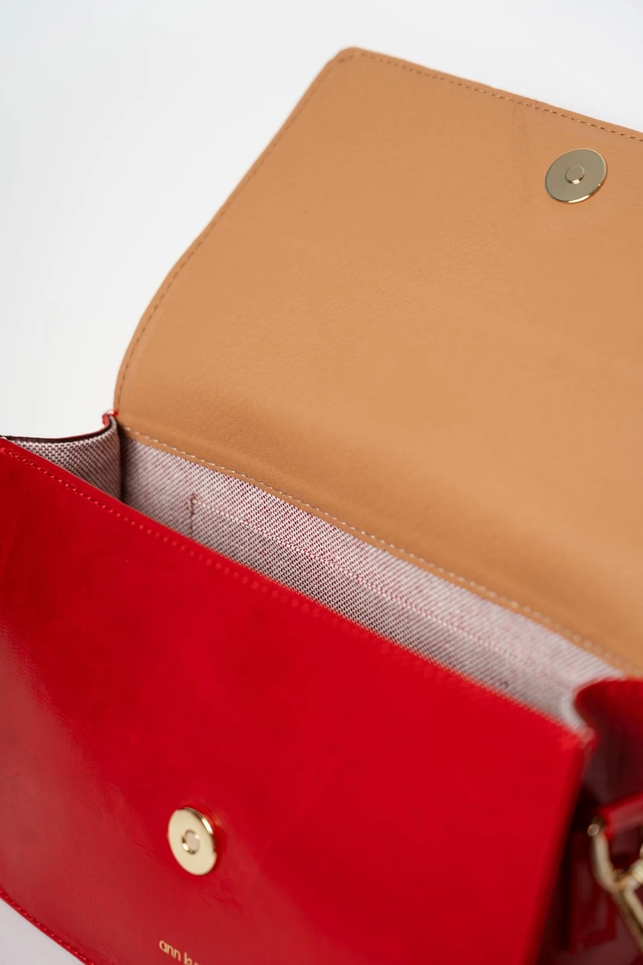 Ann Kurz - Perfect Square Rosso