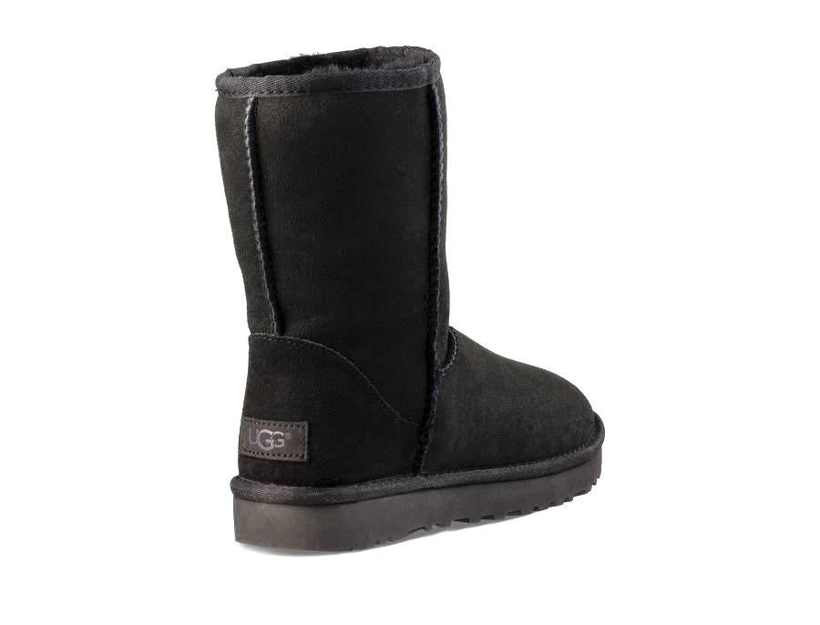 Klassische Winterboots von UGG: UGG Classic Short II Boot Damen in Schwarz 